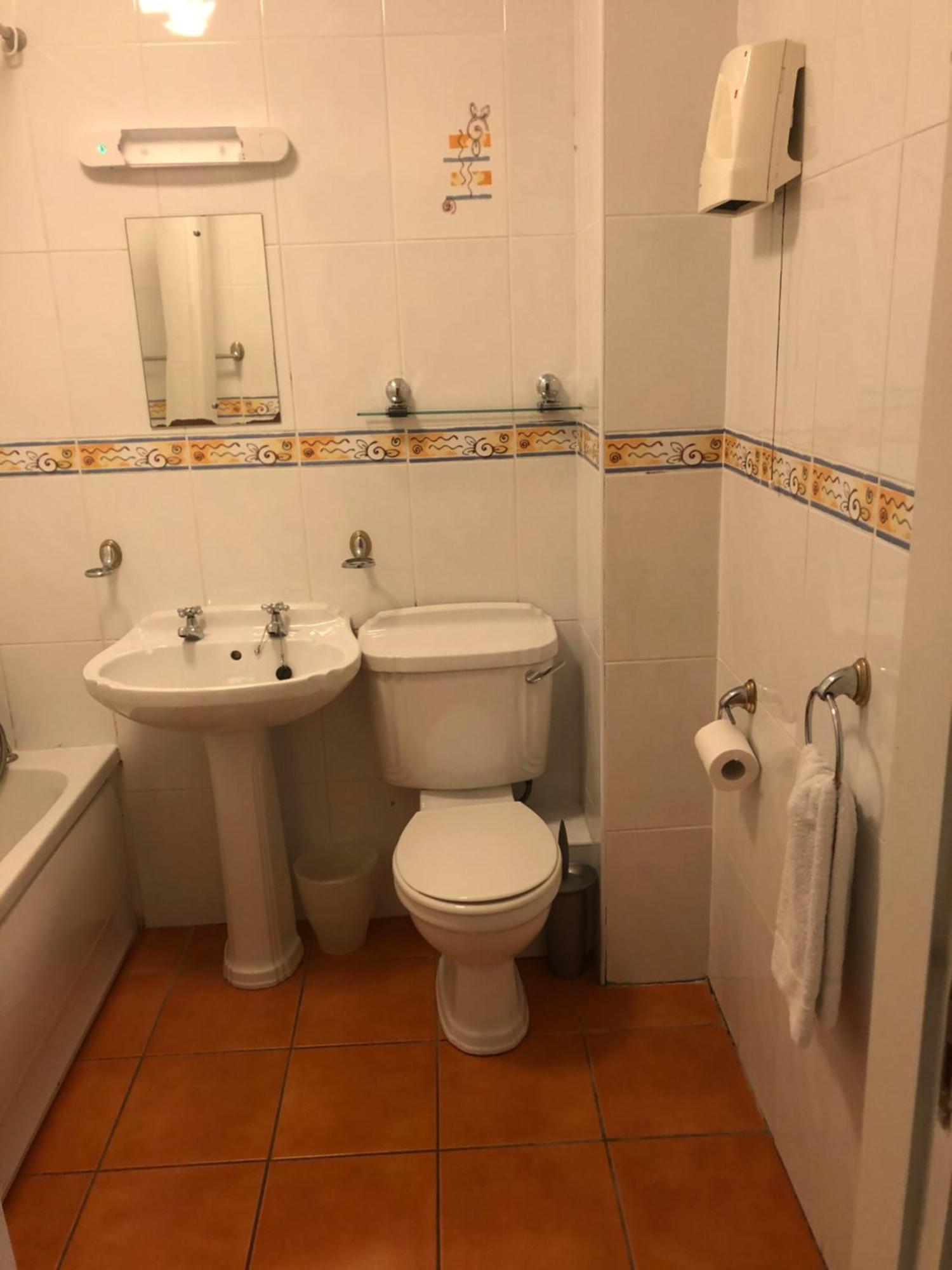 Galway City Apartments - Headford Raod * Galway