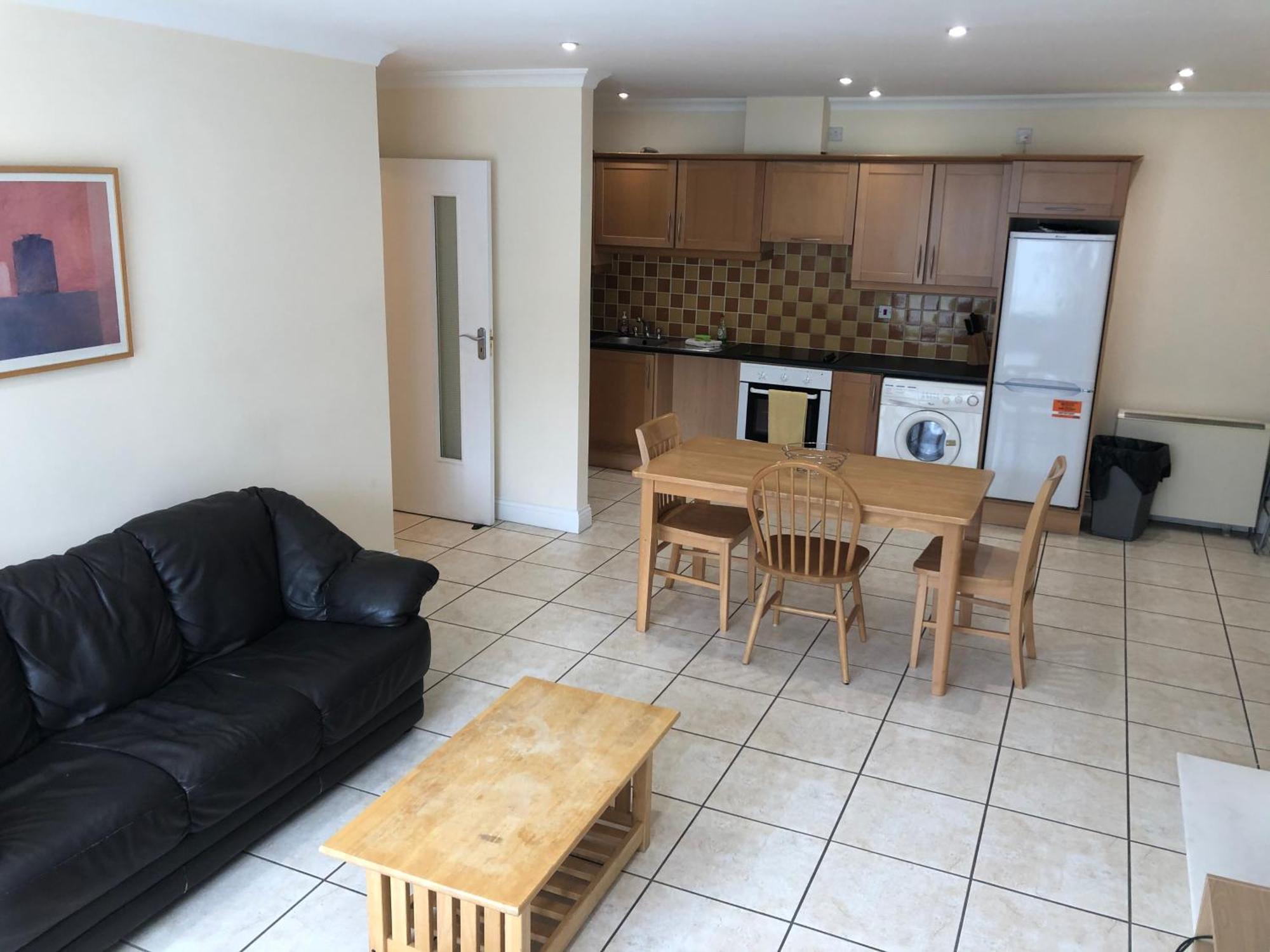 Galway City Apartments - Headford Raod Appartamento